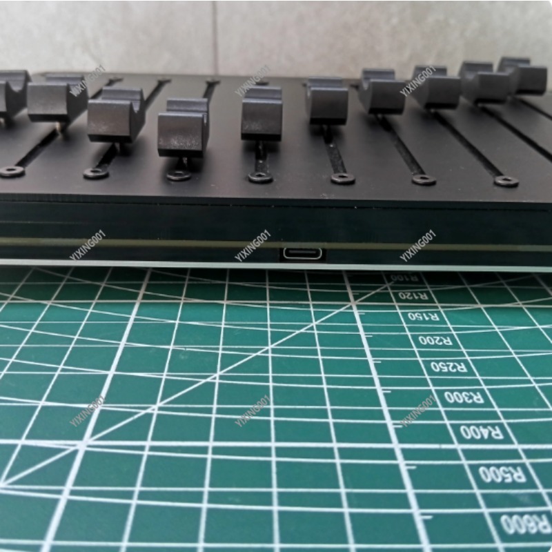 Audio Music Software - 10チャンネルUSB MIDIフェーダーコントローラー - 音楽制作用カスタムCCソフトウェア搭載DJオーディオミキサー